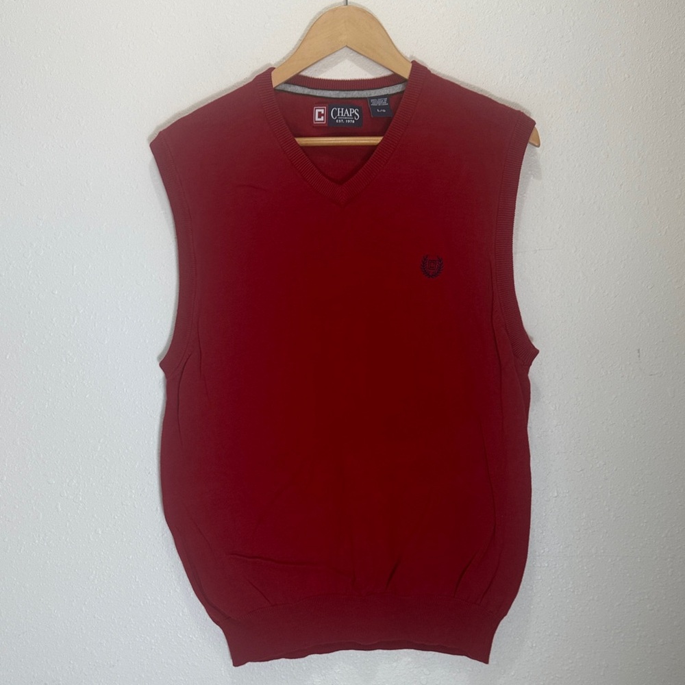 Chaps Men's V-Neck Red Sweater Vest, Size L